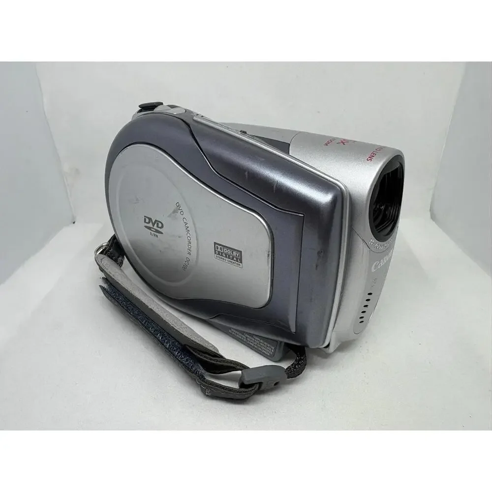 Canon DC100 DVD Camcorder Video Camera NTSC Parts Repair Powers On READ C106